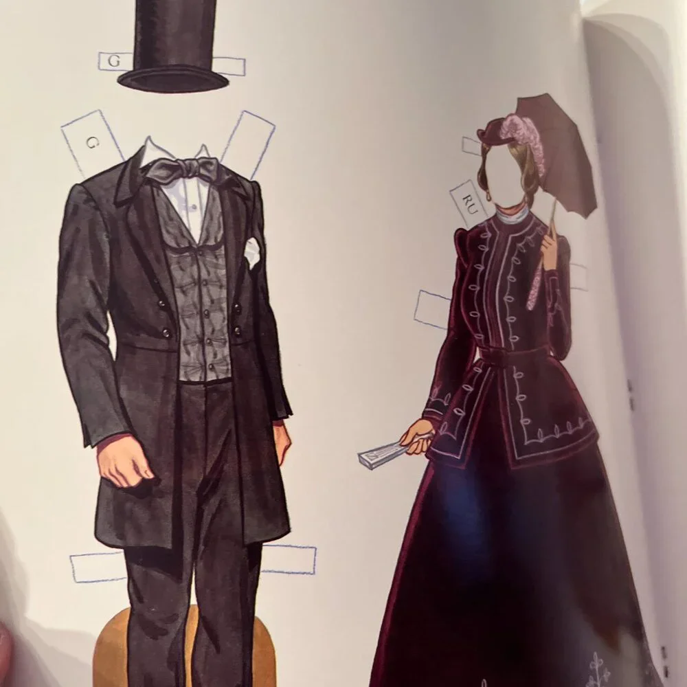 Civil‎ War Family Paper Dolls by Tom Tierney – Dover Publications – New